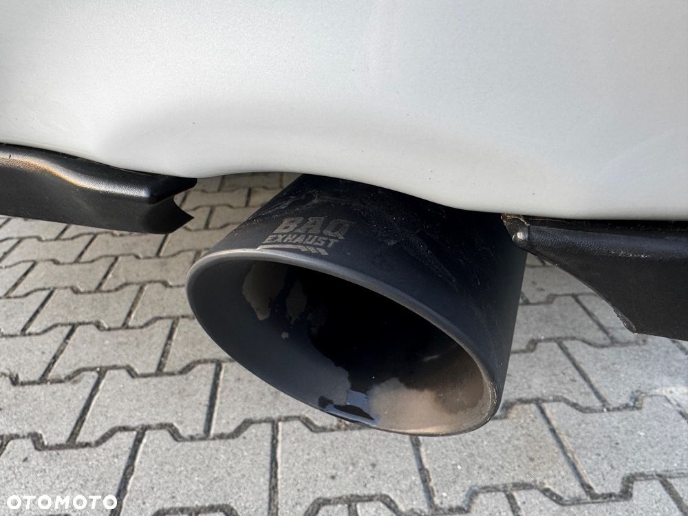 Dodge RAM 1500 5.7 4x4 - 18