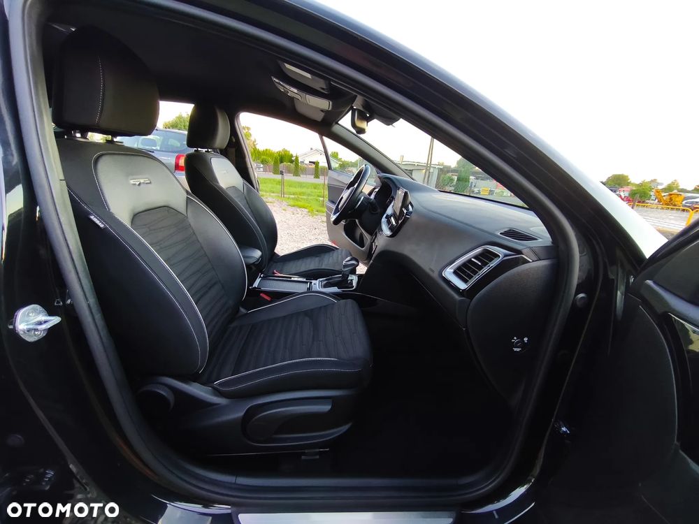 Kia ProCeed 1.5 T-GDI DCT7 OPF GT LINE - 21