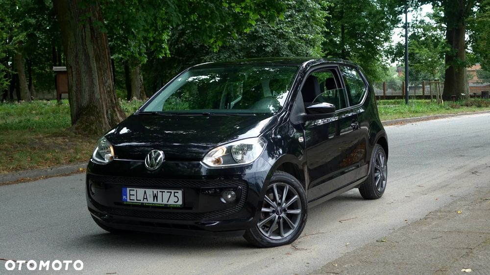 Volkswagen up! move - 19