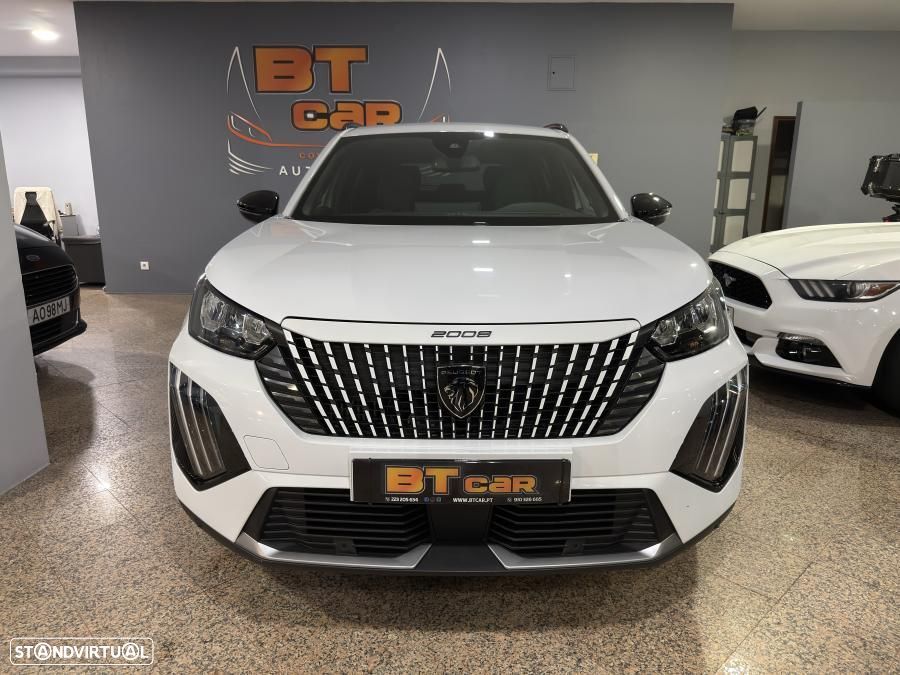 Peugeot 2008 1.2 PureTech Allure - 2