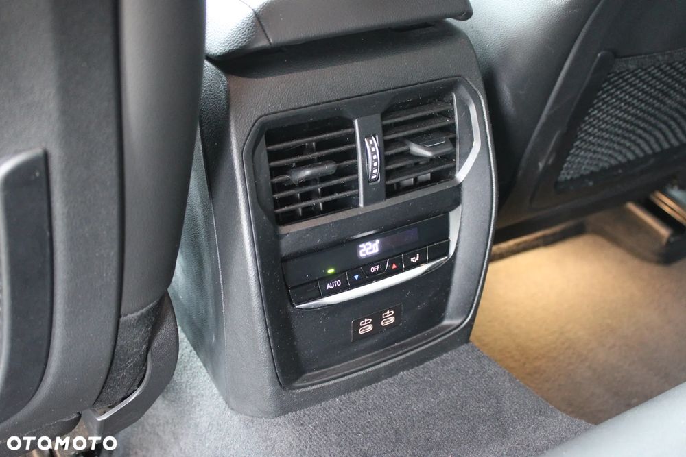 BMW Seria 4 420d xDrive mHEV M Sport sport - 26