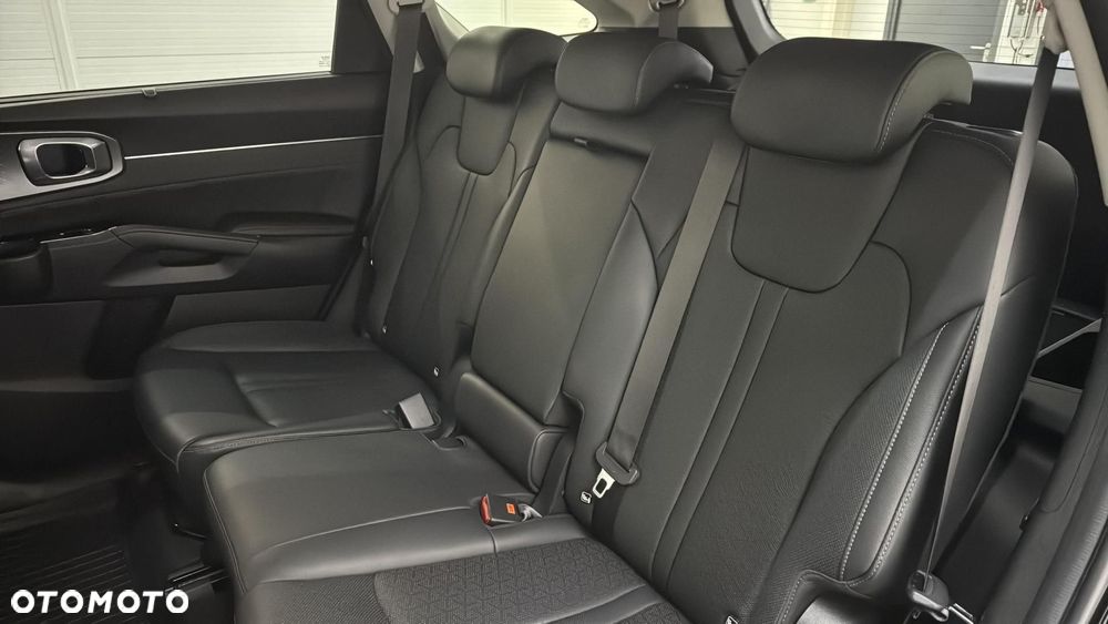 Kia Sorento 1.6 T-GDI HEV XL 4WD - 17