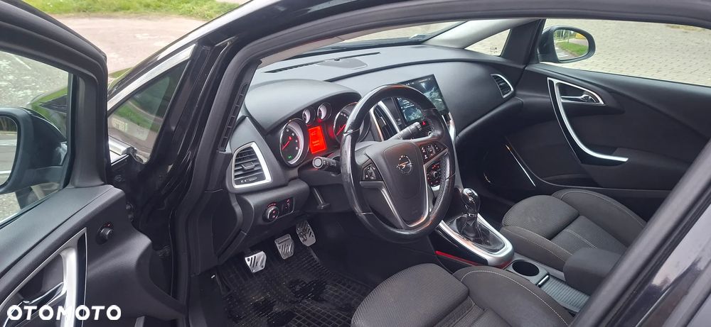 Opel Astra - 12