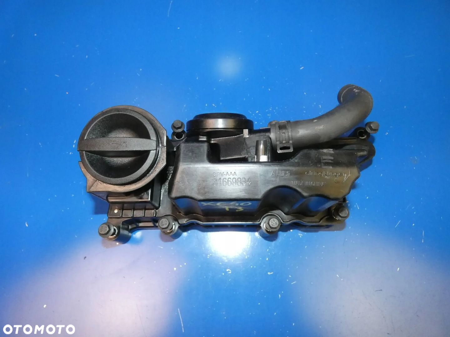 VOLVO XC40 1.5 T3 TURBO POKRYWA ZAWORÓW SEPARATOR ODMA WLEW OLEJU - 3