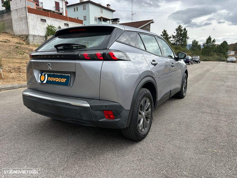 Peugeot e-2008 - 9