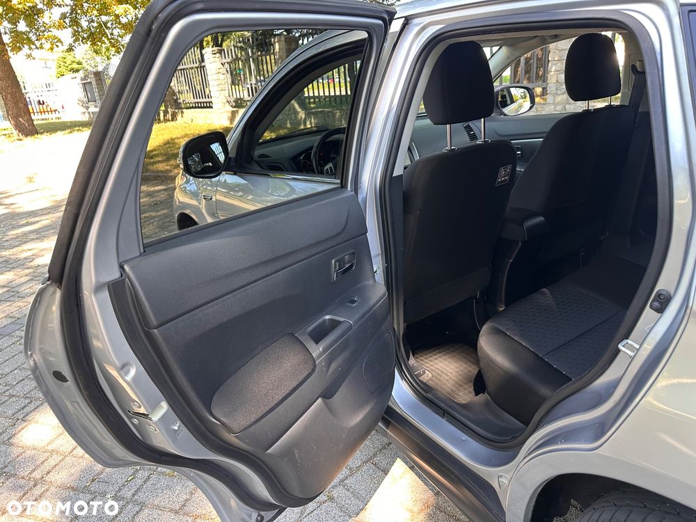 Mitsubishi ASX 1.8 DI-D 4WD Instyle - 22
