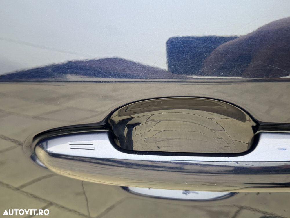 Toyota RAV4 2.5 Hybrid VVT-iE 4x2 Active - 8