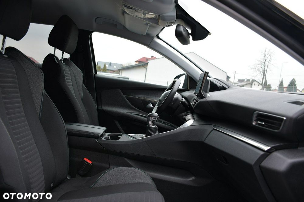 Peugeot 3008 1.2 PureTech Active Pack S&S - 21