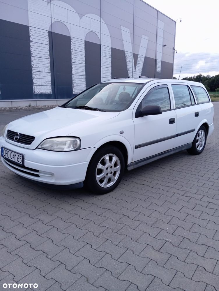 Opel Astra - 1