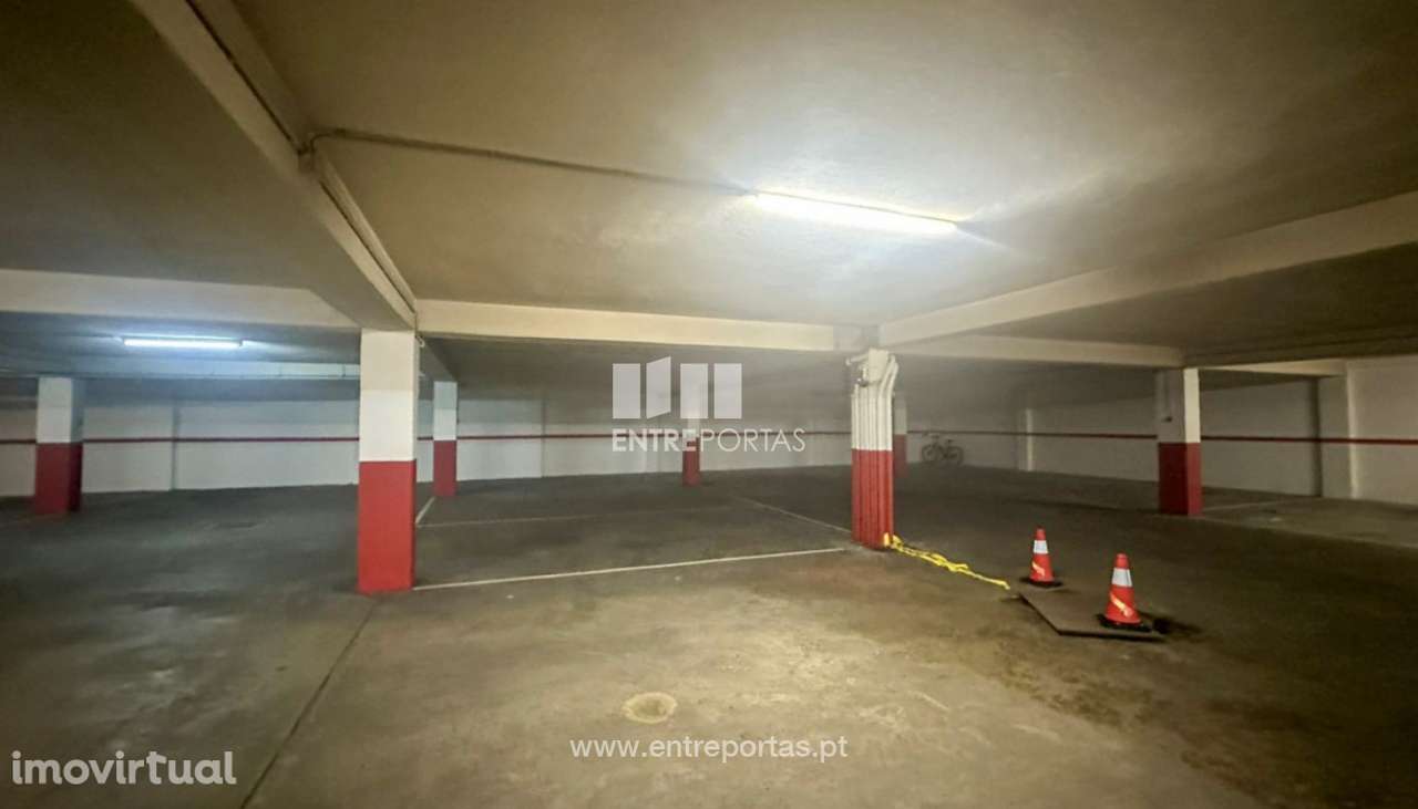 Arrendamento de Lugares de Garagem, Póvoa de Varzim - Grande imagem: 2/8