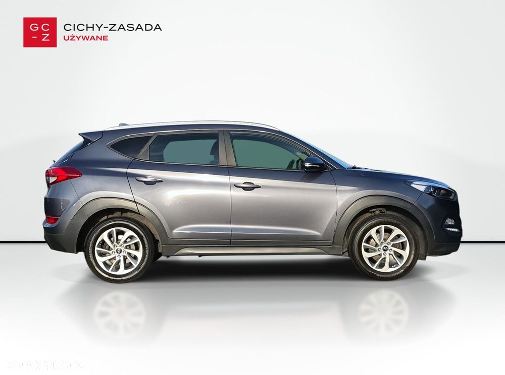 Hyundai Tucson 1.6 GDI BlueDrive Style 2WD - 6