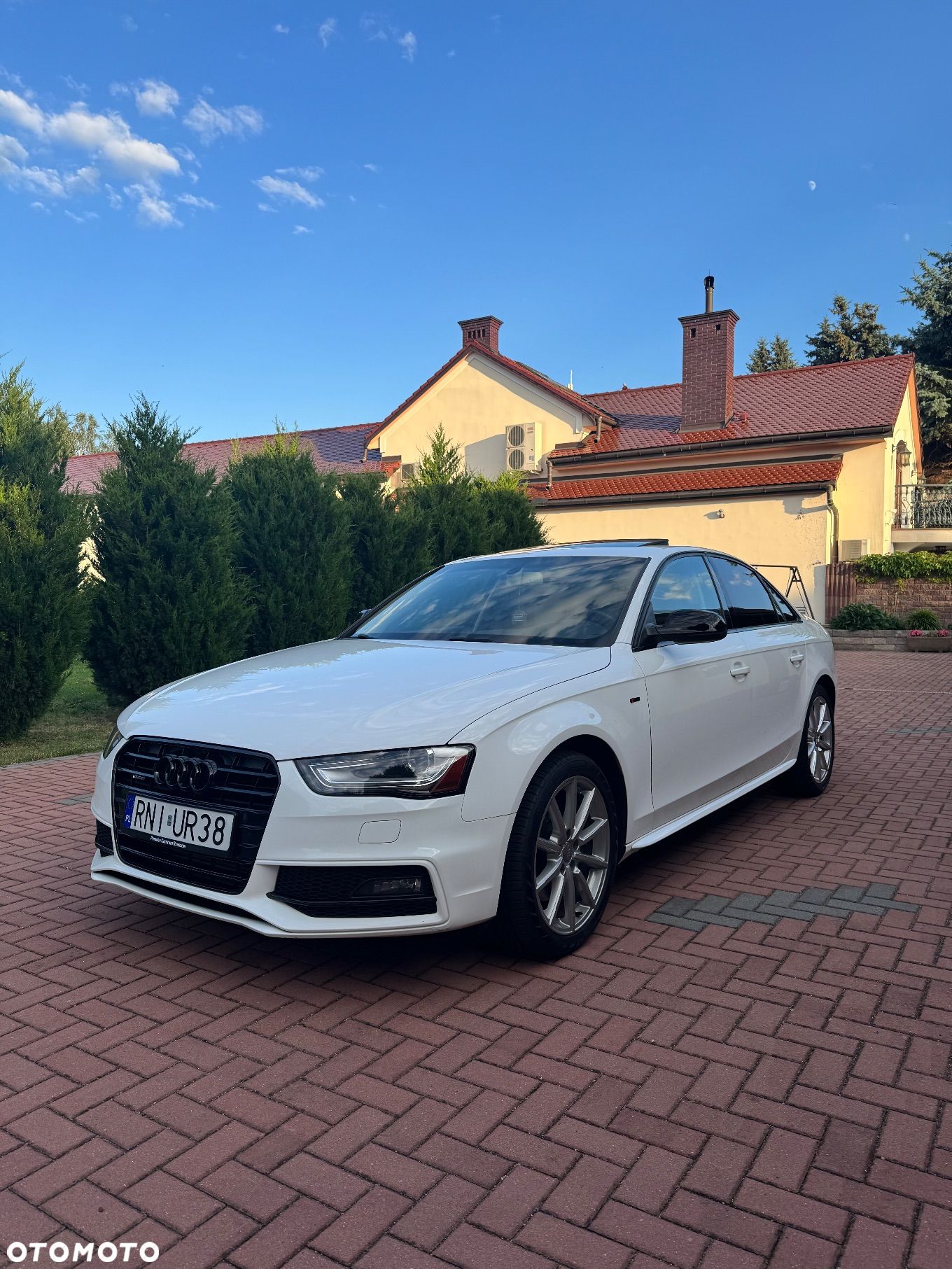 Audi A4 - 1