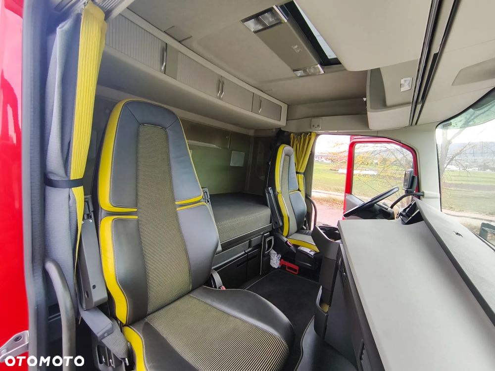 Volvo FH-16 / 750 KM / 6 x 4 / 217000 km - 28