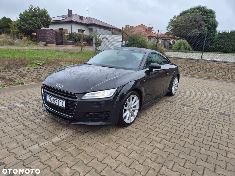 Audi TT S Coupé - 1