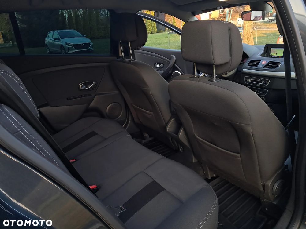 Renault Megane 1.9 dCi FAP Dynamique - 12