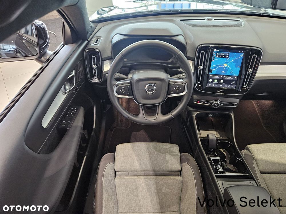 Volvo XC 40 - 23