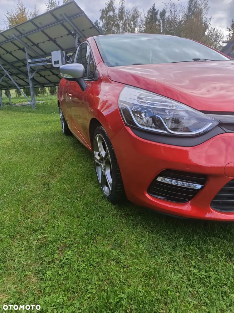 Renault Clio - 2