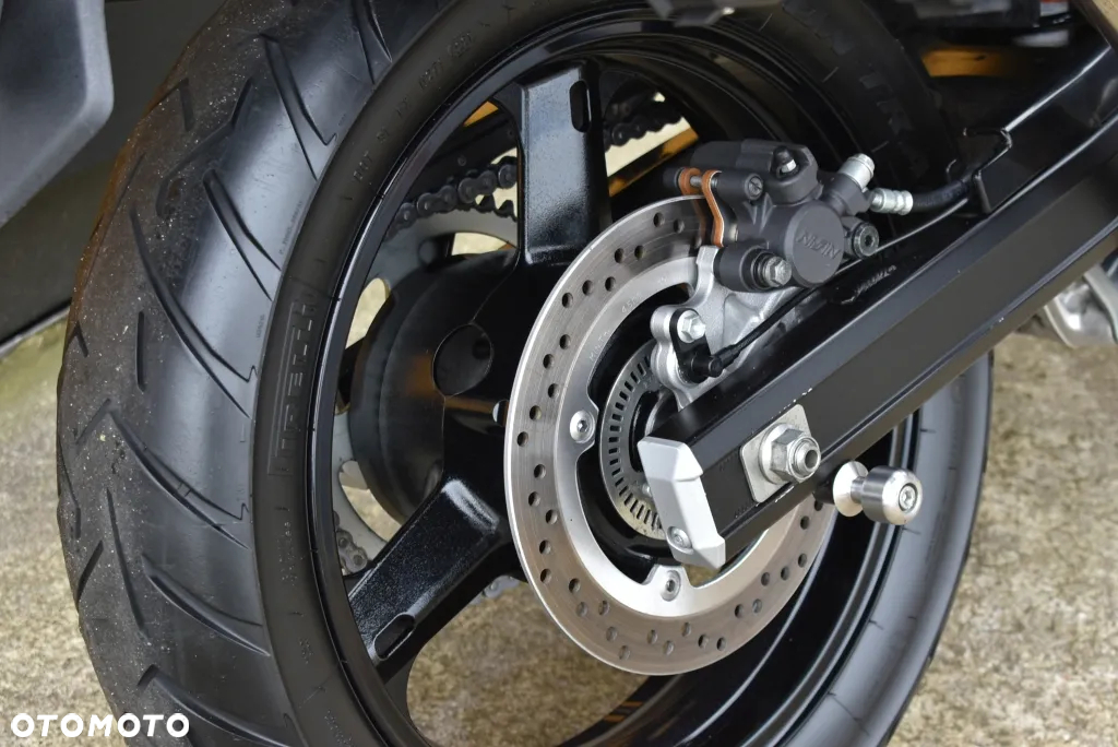 Suzuki V-STROM - 29