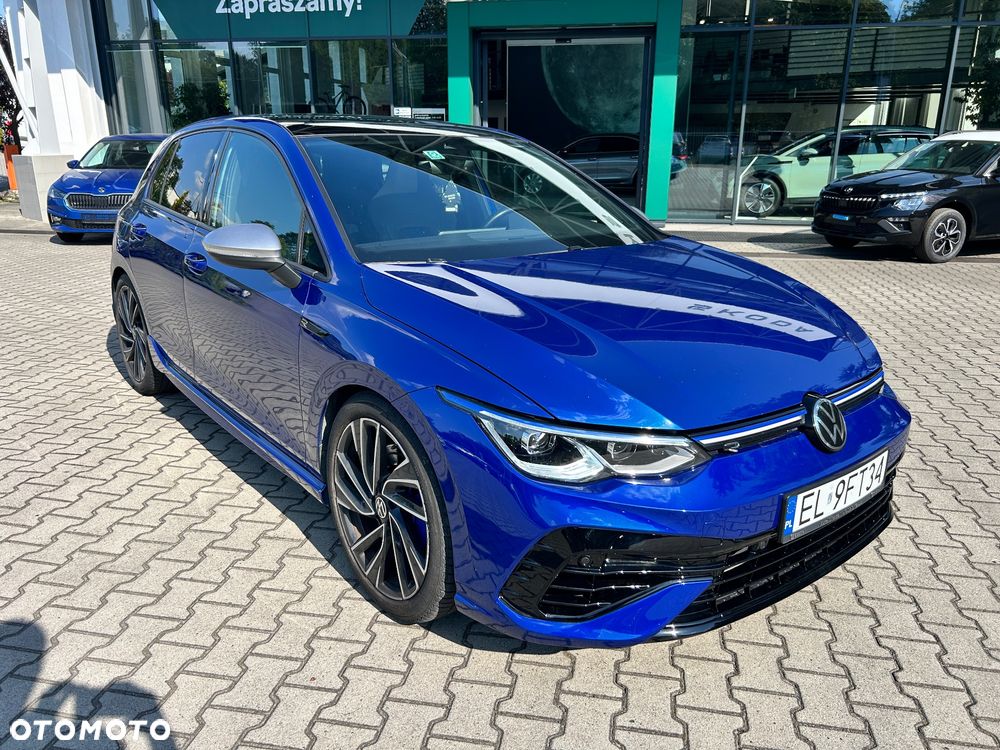 Volkswagen Golf - 2