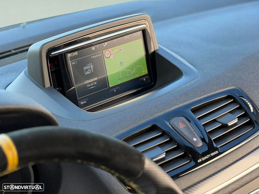 Renault Mégane Coupe 2.0 T RS - 11