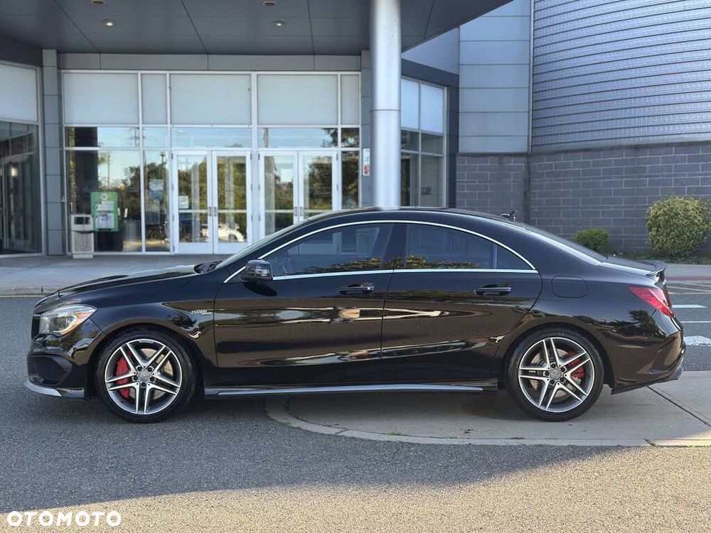 Mercedes-Benz CLA 45 AMG 4Matic 7G-DCT - 2