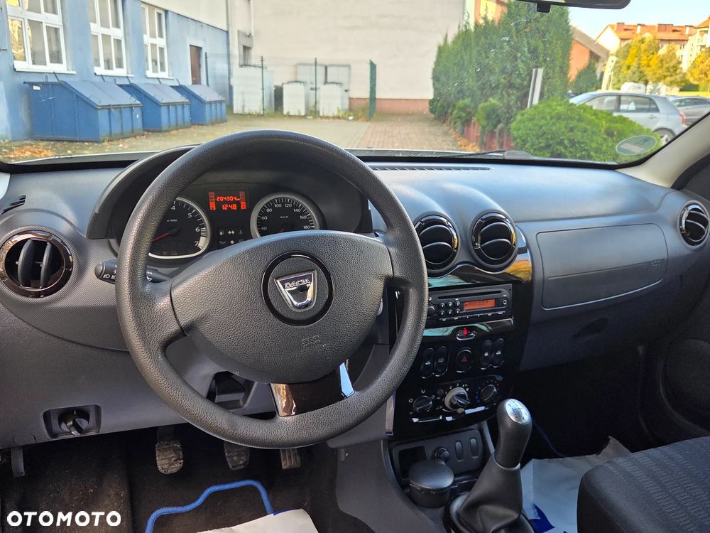Dacia Duster 2011 photo 5