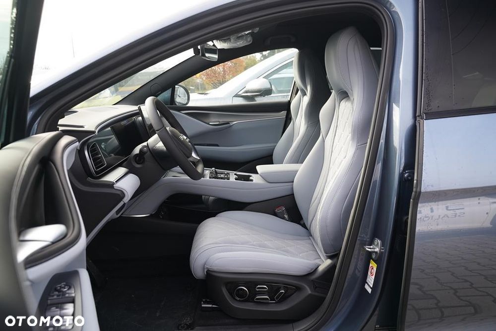 BYD Sealion 7 91.3kWh Excellence AWD - 11