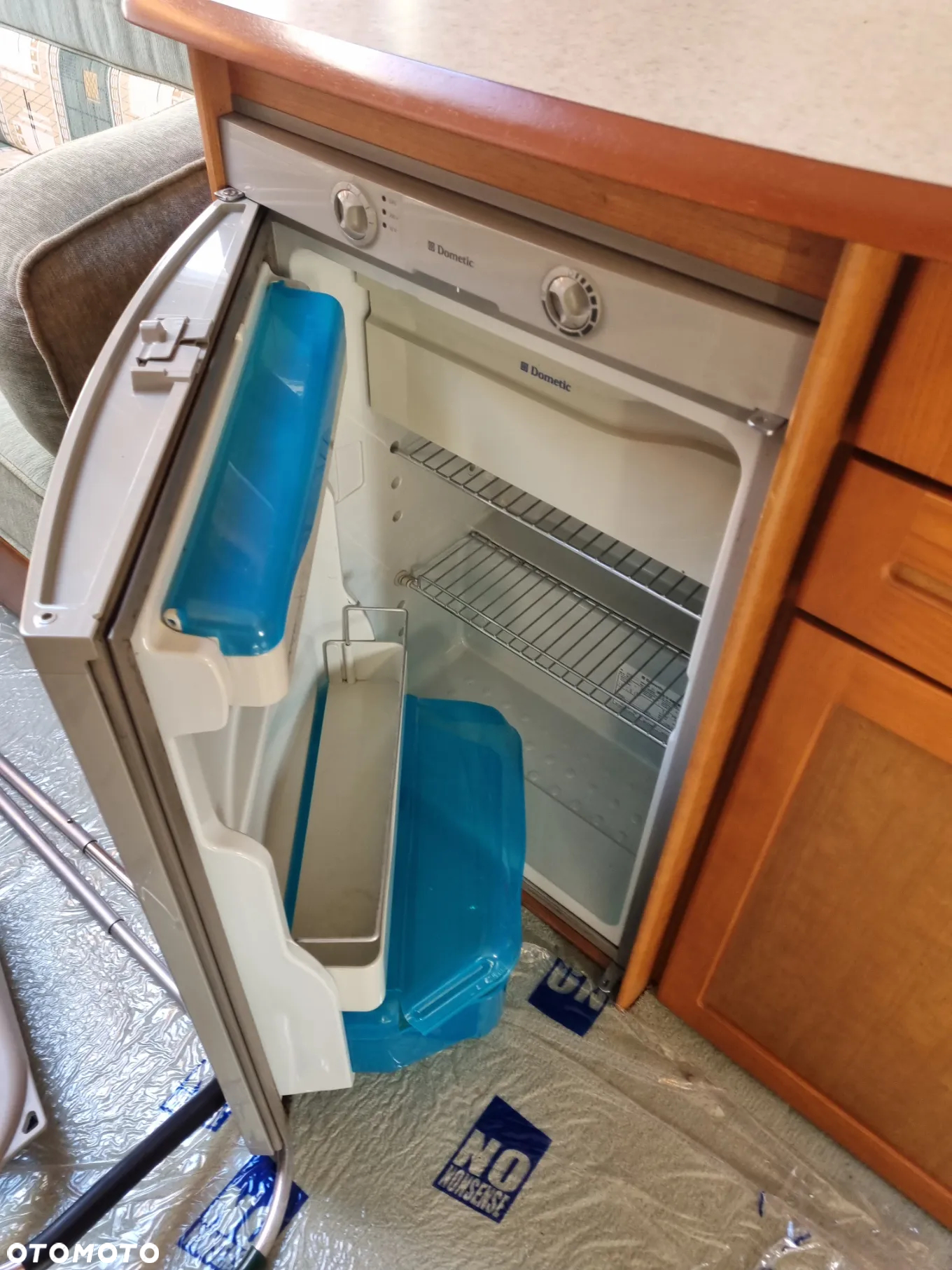 SWIFT Cameo Bessacarr 495 SL - 18