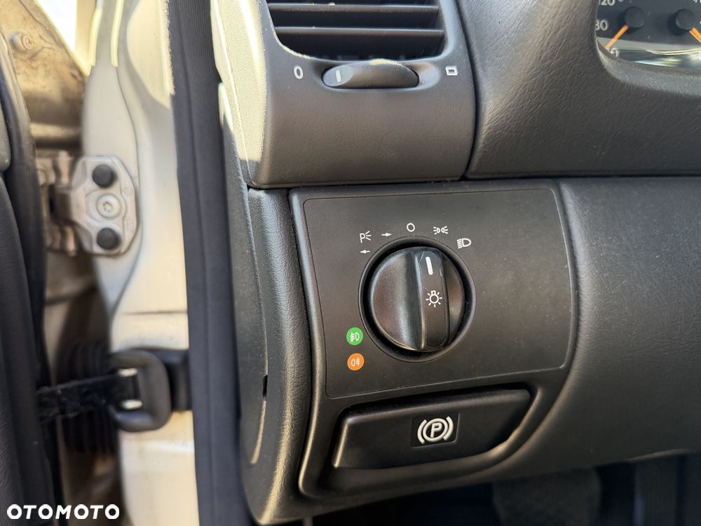 Mercedes-Benz CLK - 17