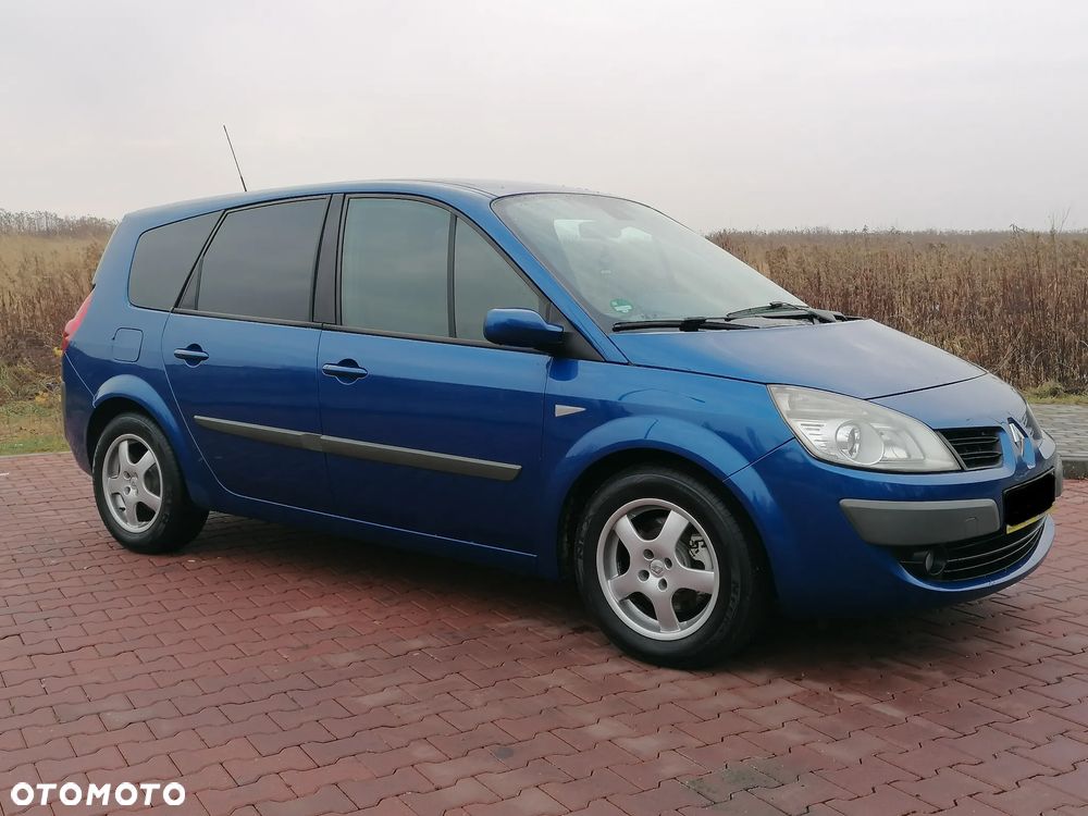 Renault Grand Scenic 2.0 16V Avantage - 2