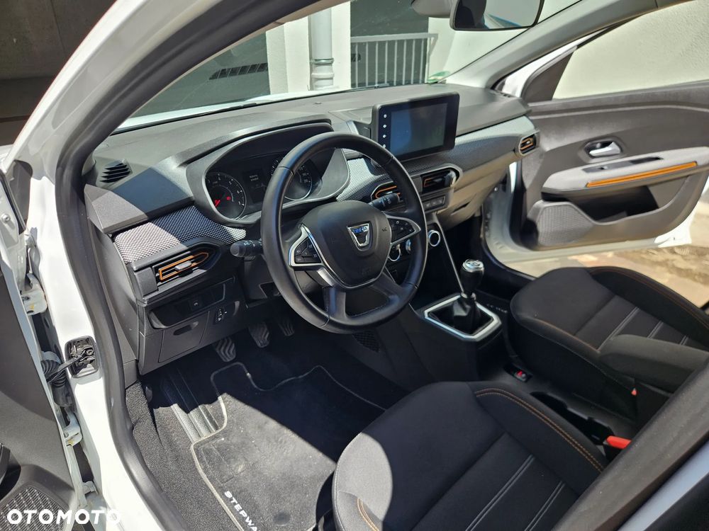 Dacia Sandero TCe 90 Comfort - 23