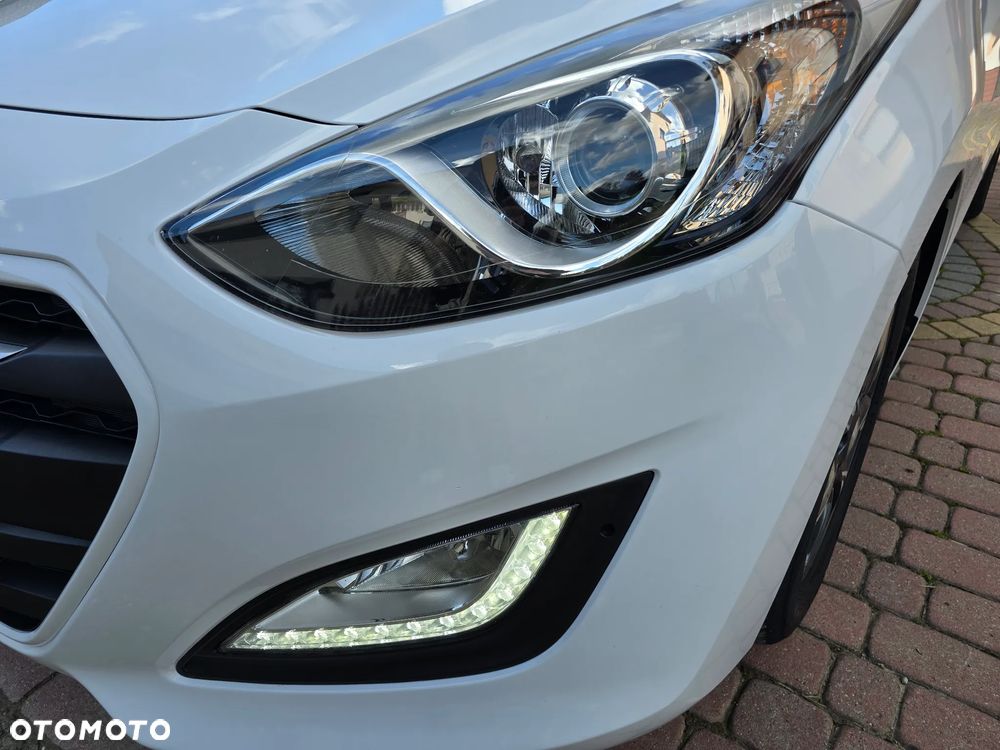 Hyundai i30 blue 1.6 GDI YES Gold - 19