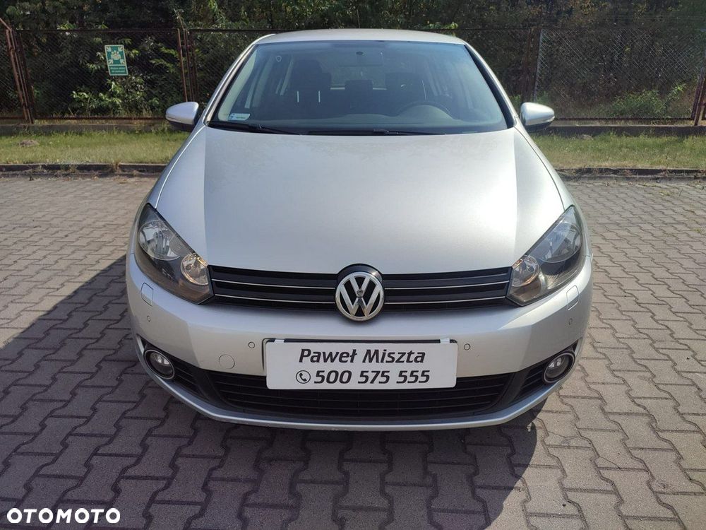 Volkswagen Golf - 24