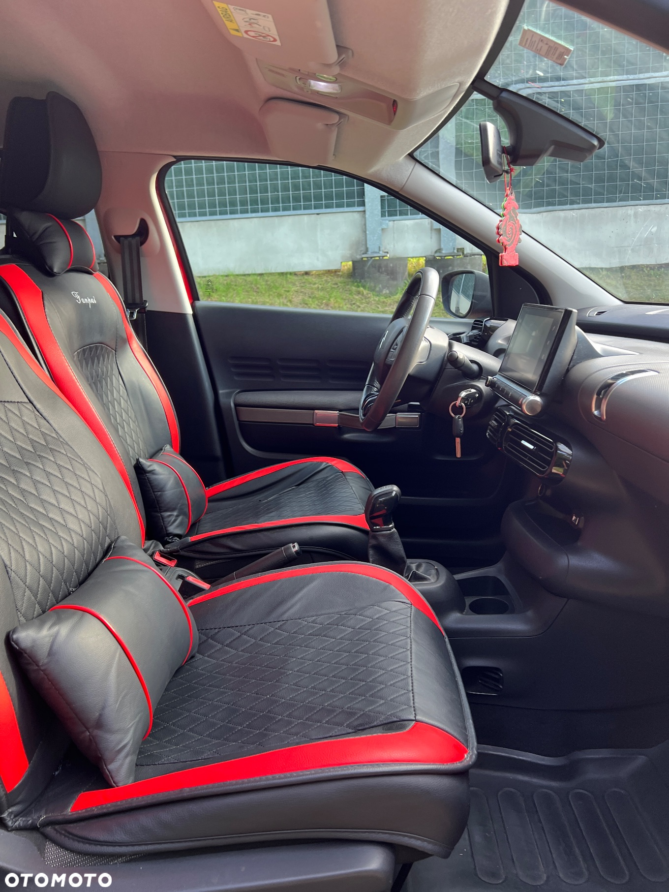 Citroën C4 Cactus 1.2 PureTech Feel S&S - 8