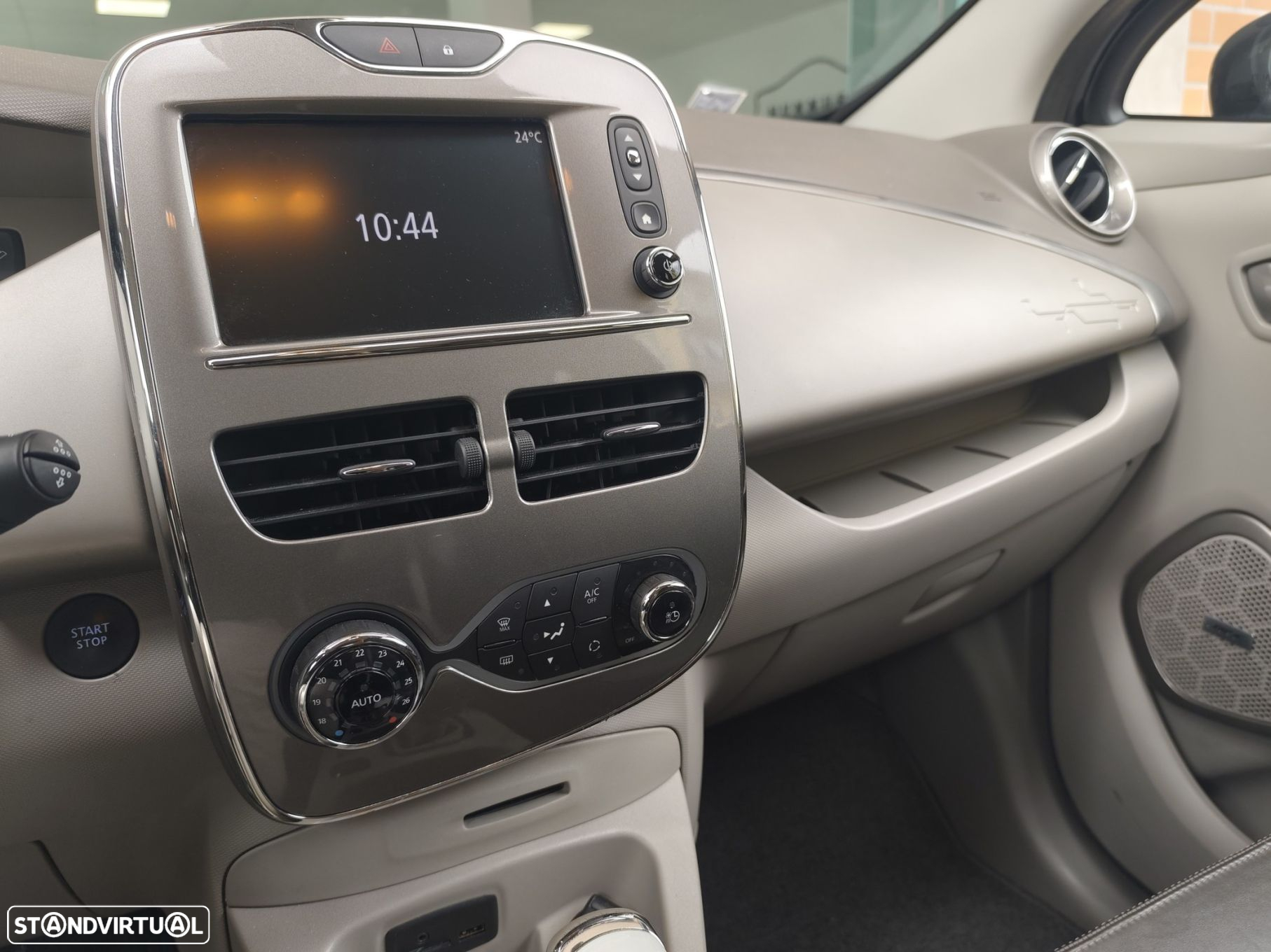 Renault Zoe (c/ Bateria) Bose 40 - 28