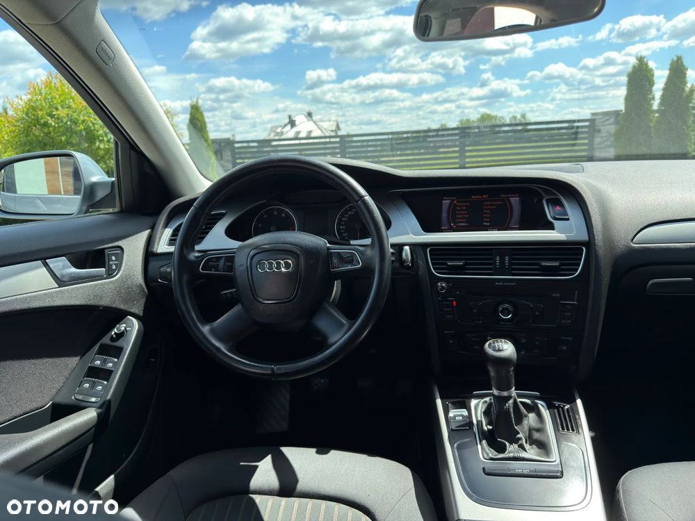 Audi A4 Limousine 1.8 TFSI Limited Edition - 34