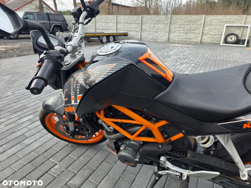 KTM Duke - 11