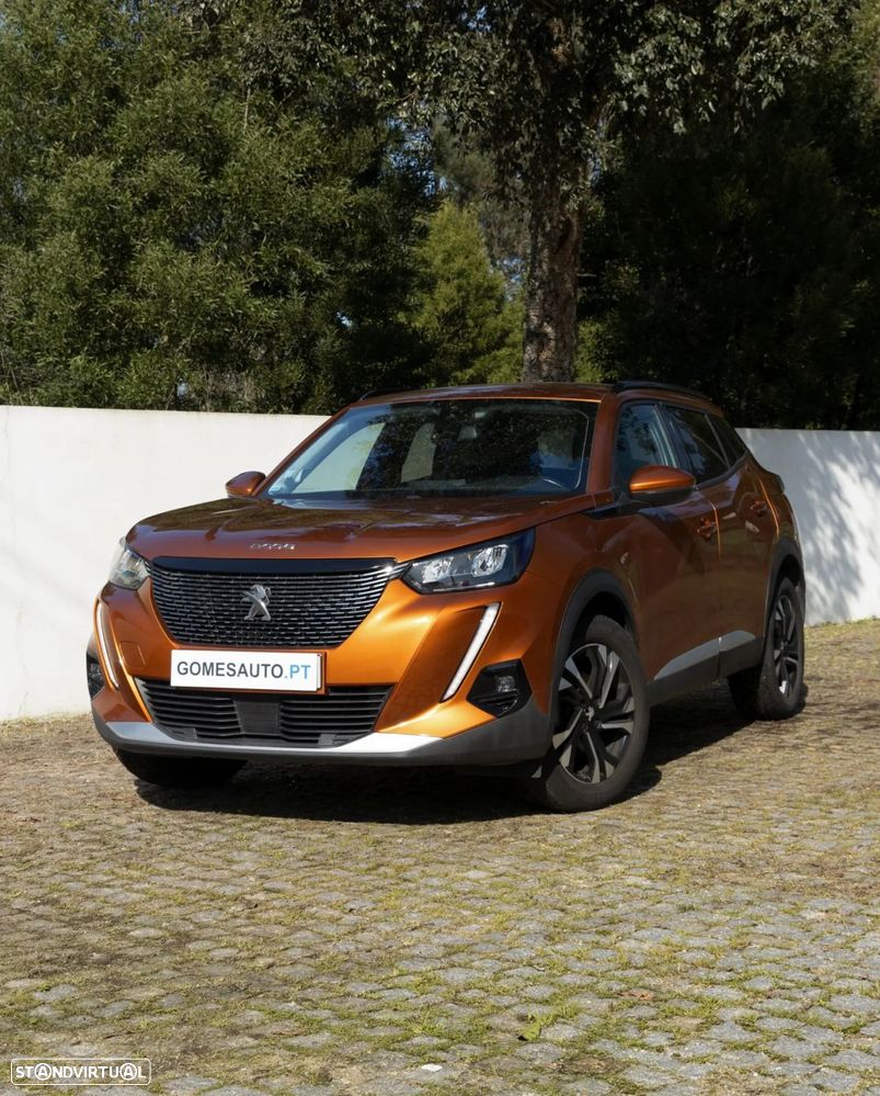 Peugeot 2008 1.2 PureTech Allure EAT8 - 1