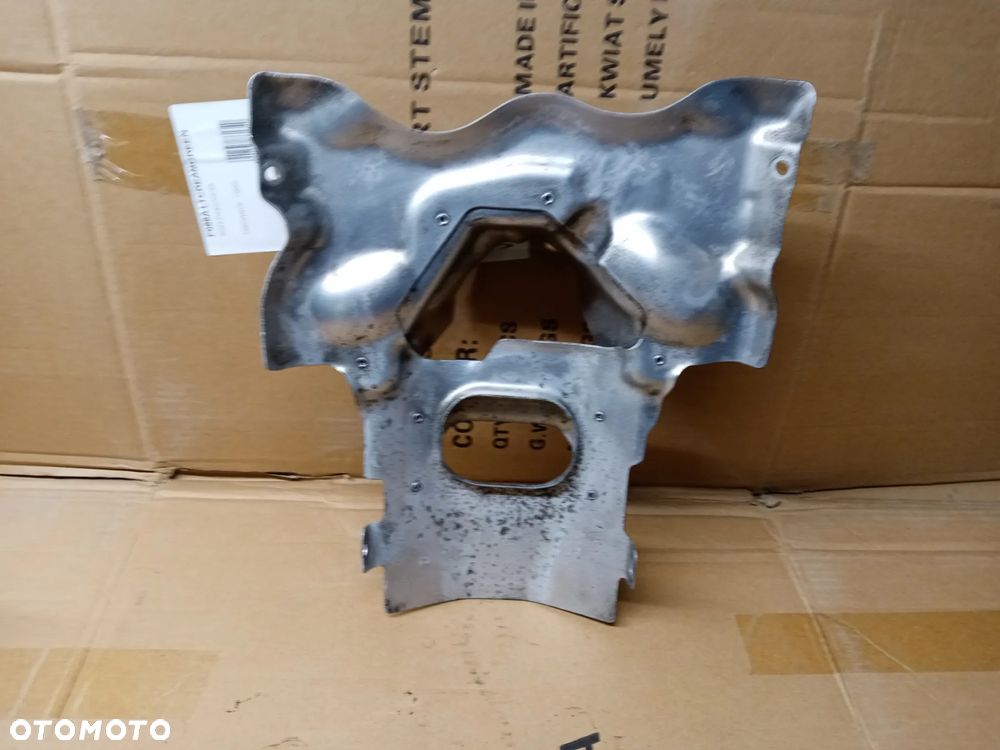 Osłona termiczna turbiny BMW M5 G30 F90 4.4 V8 7852128 - 3