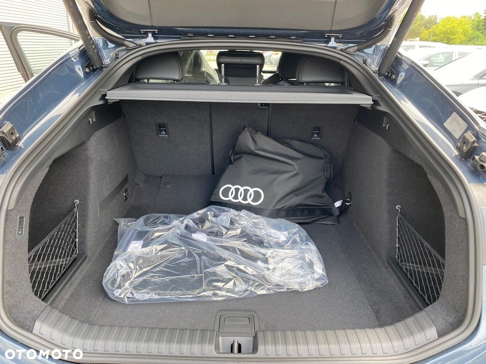 Audi A6 Sportback e-tron - 8