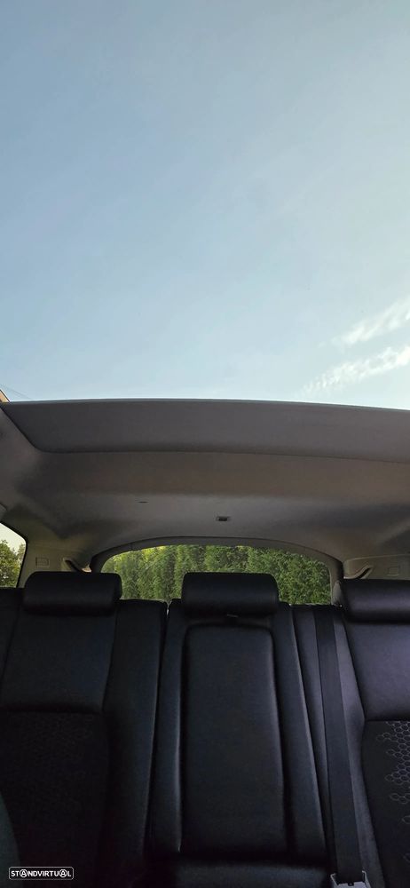 Land Rover Discovery Sport 2.0 TD4 SE 7L Auto - 6