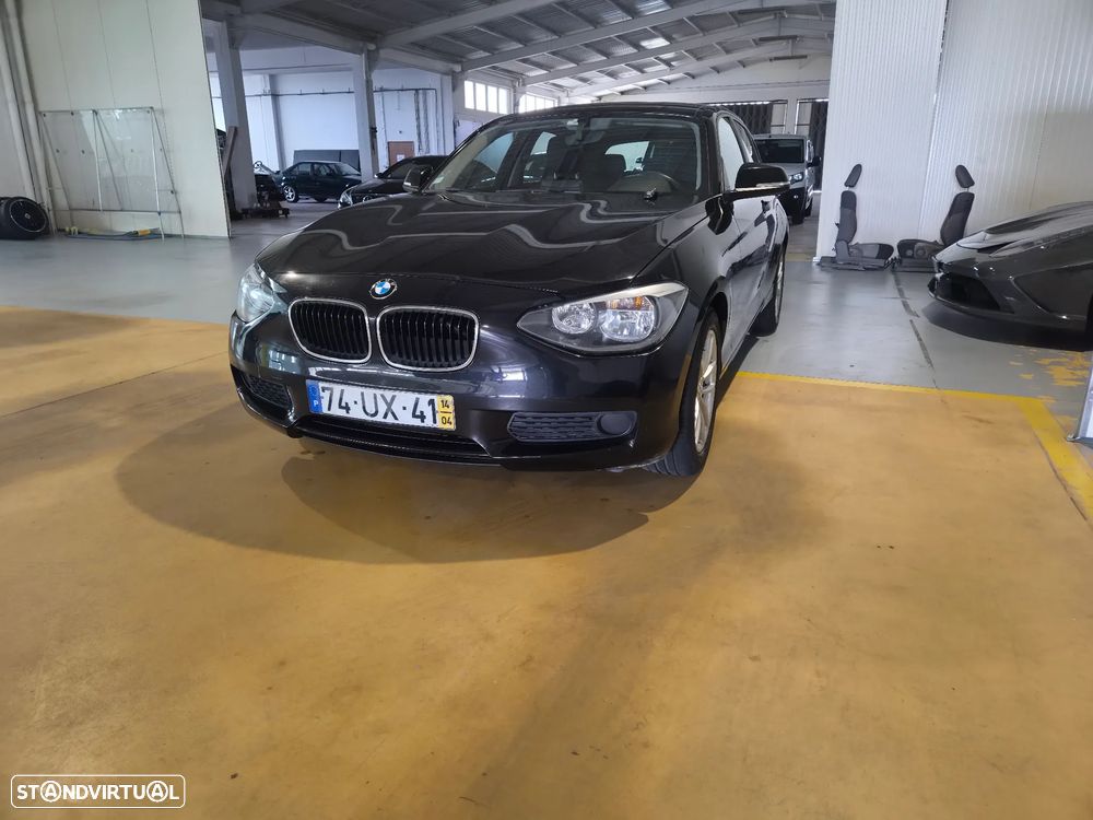 BMW 116 d EfficientDynamics Edition — fotografia 3