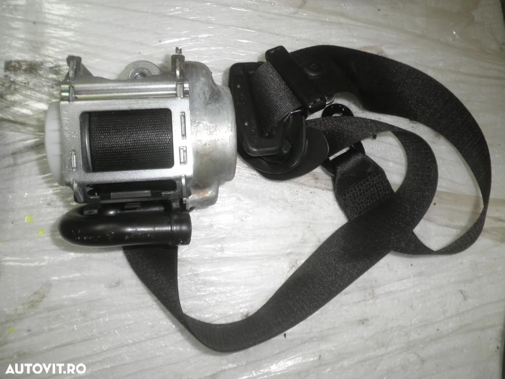 Centura dreapta fata BMW Seria 5 G30 G31 S2743006804 - 1