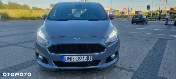 Ford S-Max 2.0 EcoBlue Bi-Turbo ST-LINE