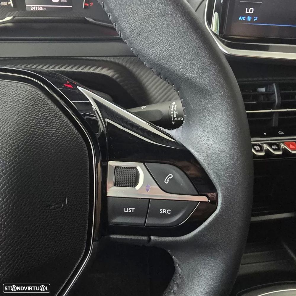 Peugeot 2008 1.2 PureTech Style - 27