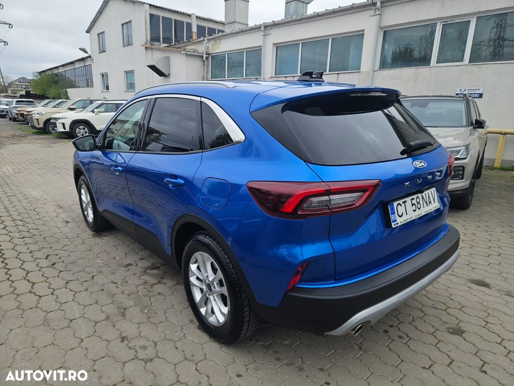 Ford Kuga 1.5 EcoBoost A8 FWD Titanium - 6