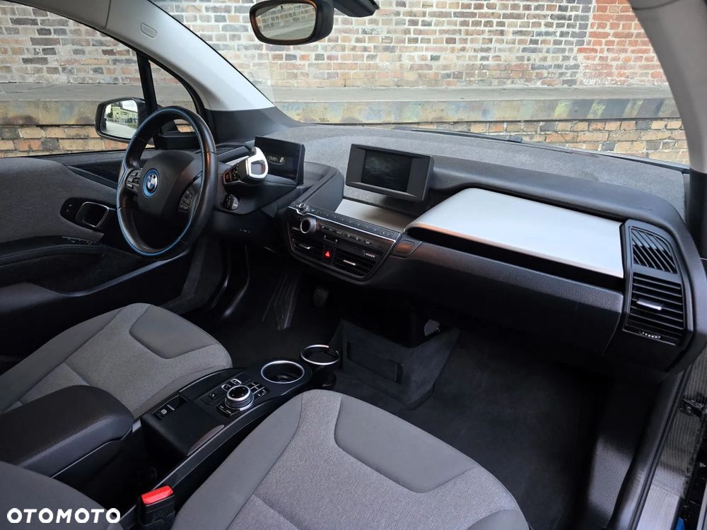 BMW i3 (120 Ah) - 16