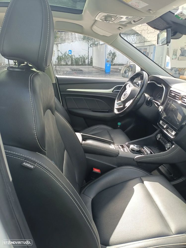 MG ZS Luxury - 5