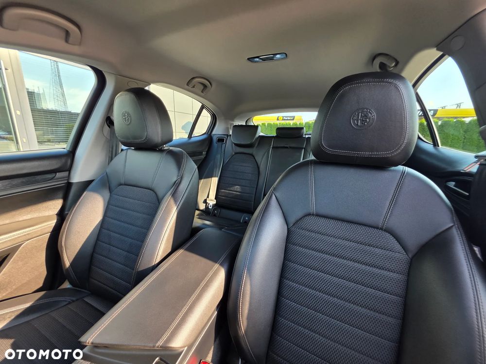 Alfa Romeo Stelvio 2.0 Turbo Super Q4 - 21