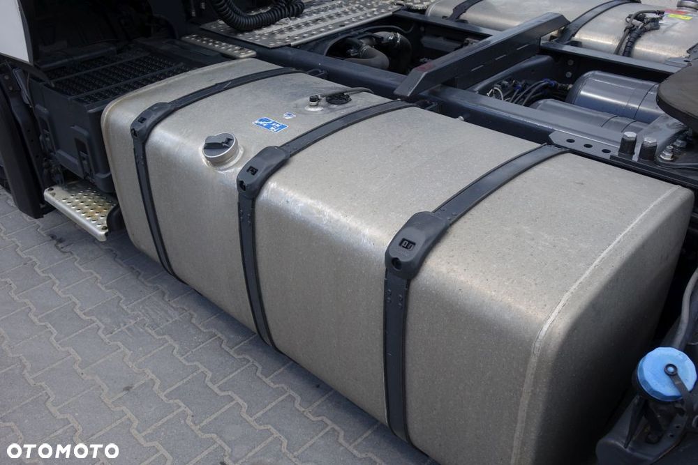 Scania R450 / EURO 6 / MEGA / LOW DECK / AUTOMAT / RETARDER / LODÓWKA  /  2 ZBIORNIKI 700L / PO KONTRAKCIE - 13